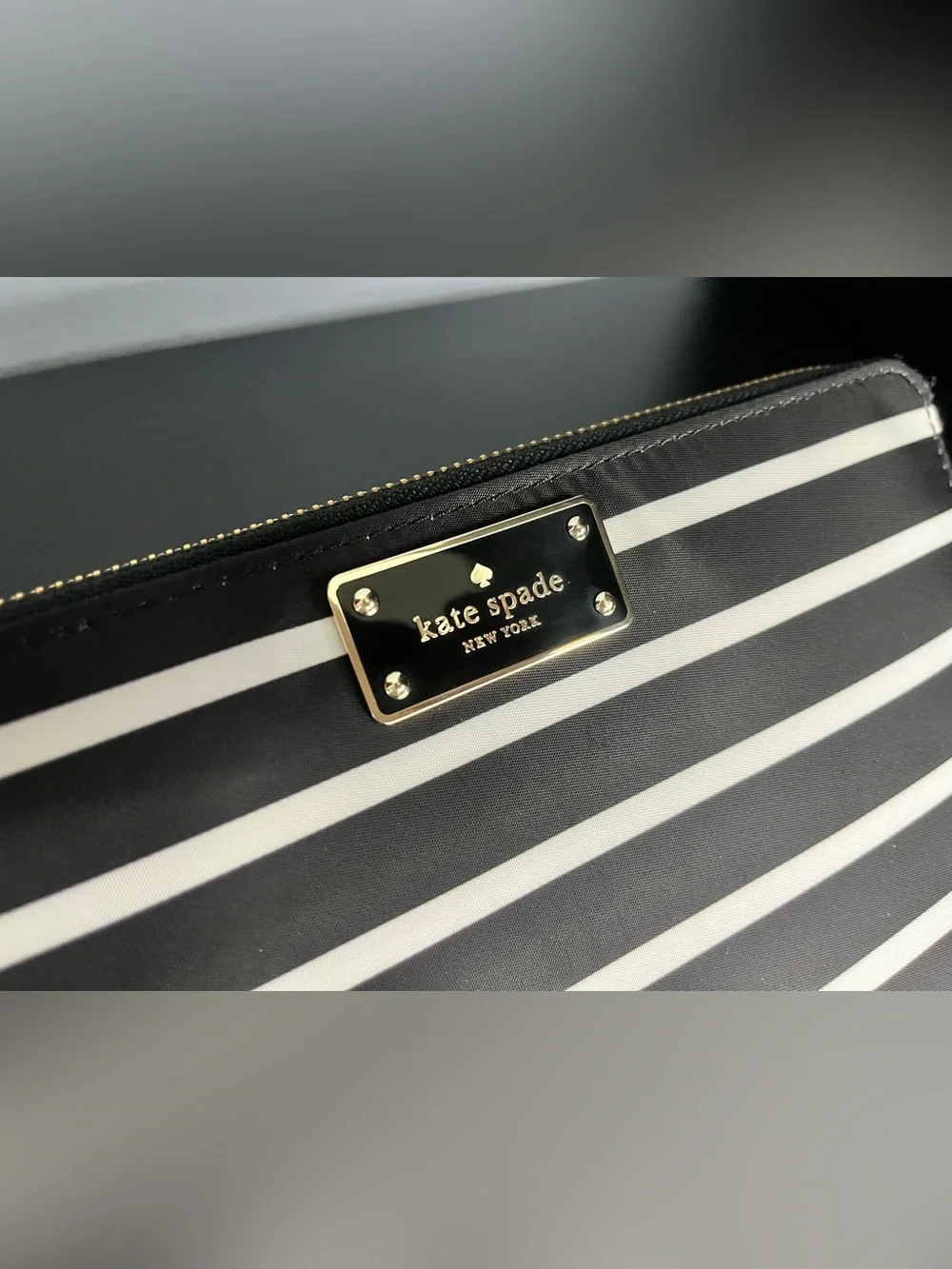 Kate Spade New York Wilson Road French Stripe Neda Wallet